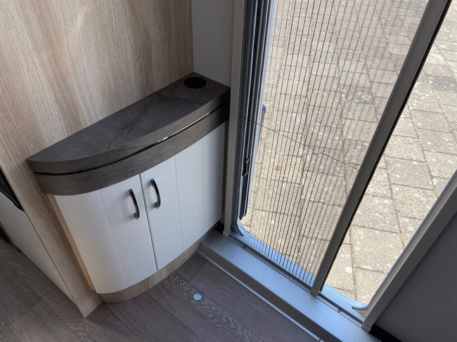 Hobby De Luxe 460 SFf
