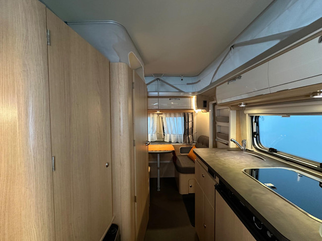 Eriba Touring Triton 430 60 Years Edition foto: 21