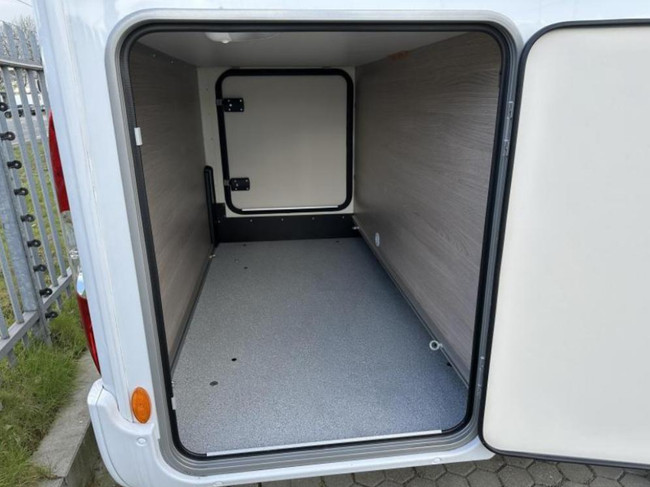 Bürstner Nexxo Van T 690 G LENGTE BEDDEN + 3.650 KG. foto: 5