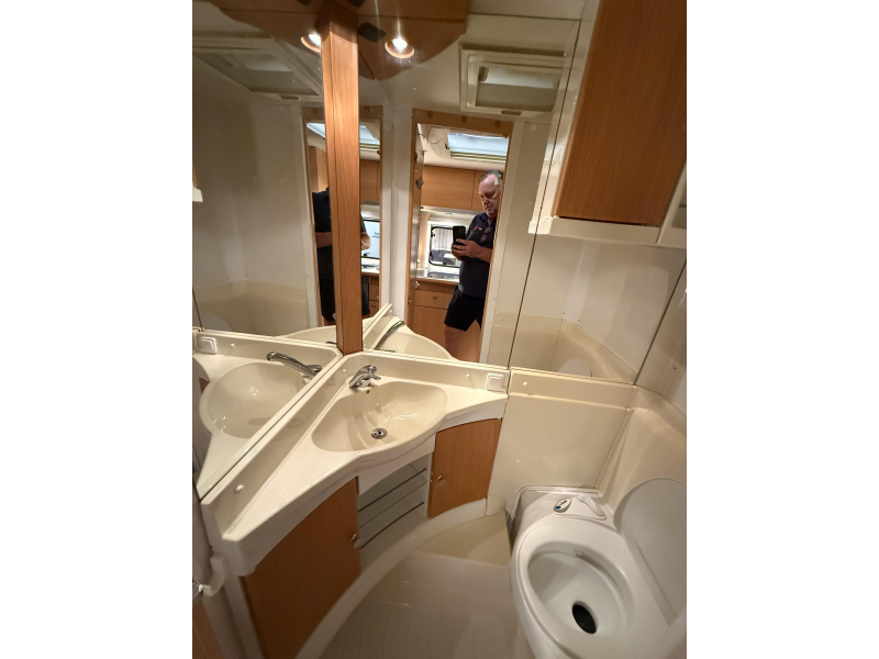 Home-Car Racer Trophy 430 TZF VASTBED TREINZIT VOORTENT  foto: 13