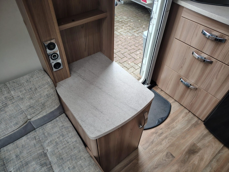 Sprite Alpine Sport 370 EK Voortent  foto: 11