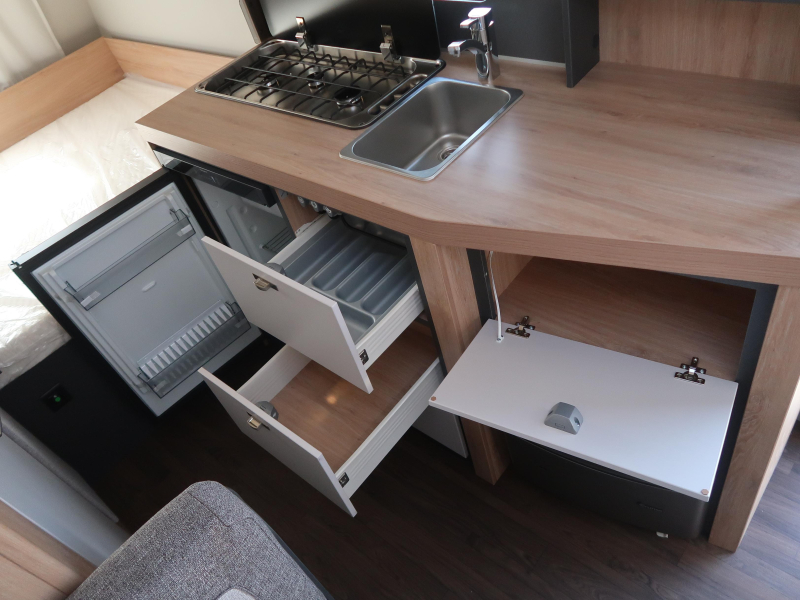 Knaus Sport 420 QD COMPACT EN GROTE KEUKEN !  foto: 14