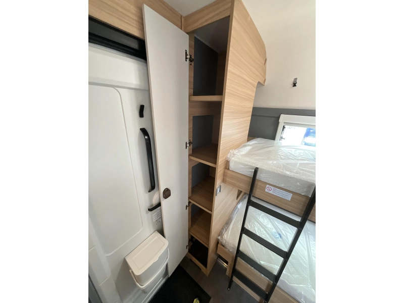 Dethleffs Summer Edition 560 FMK PRIMEUR-STAPELBED  foto: 12