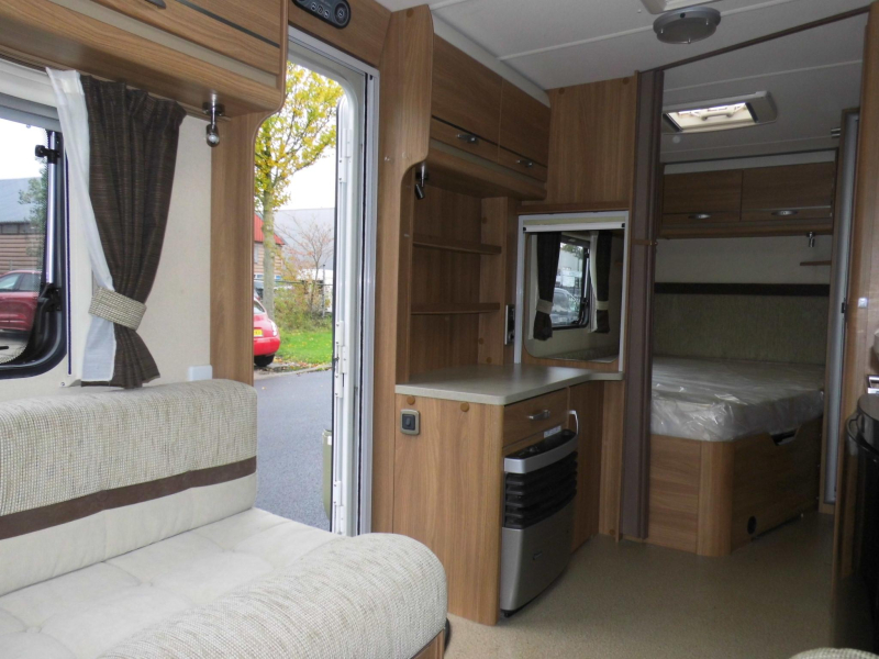 Sprite Cruzer 480 SR Mover, voortent.  foto: 9