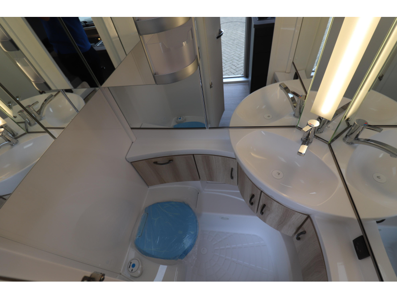 Hobby De Luxe 490 KMF MODEL 2027 - 935  foto: 9