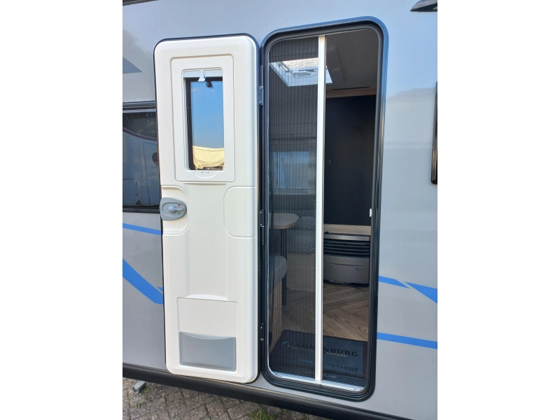 Caravelair Sport Line 480 cassetteluifel - voortent 