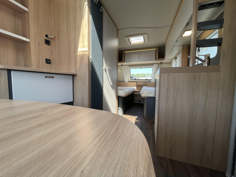 Knaus Sport 460 EU Enkele bedden  foto: 11