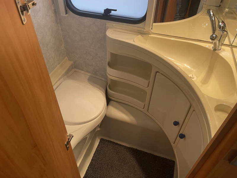 Adria Adiva 502 UL Met mover  foto: 6