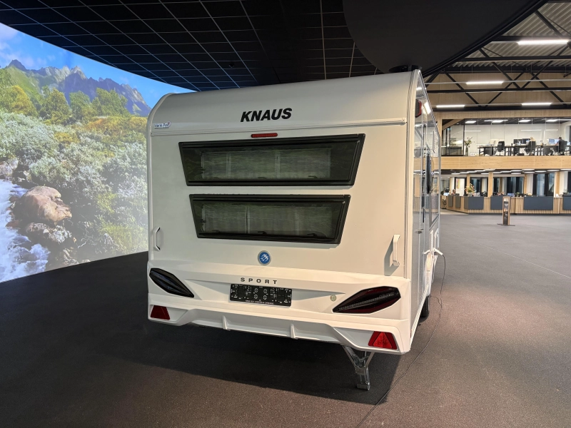Knaus Sport Platinum 500 QDK stapelbed / dwarsbed  foto: 5