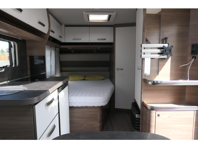 Knaus Sport Silver Selection 450 FU inclusief voortent  foto: 13