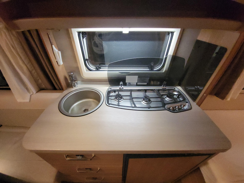 Knaus Sport 450 FU Unico Verona, mover  foto: 6