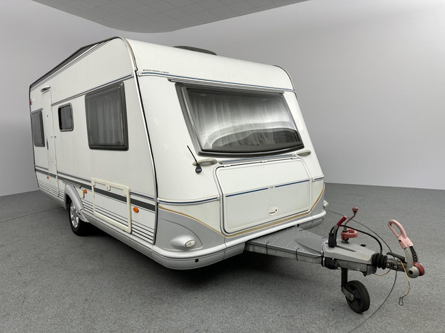LMC Sunny 490 E hoofdfoto: 1