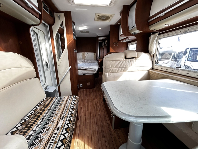 Elnagh Prince 590 L Fransbed/2011/7.30m  foto: 6