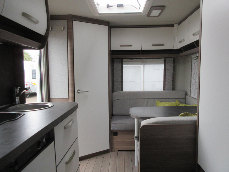 Knaus Sport Silver Selection 400 QD MET MOVER EN VOORTENT  foto: 5