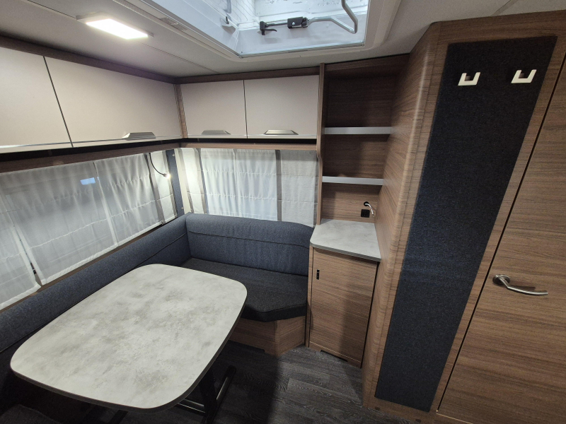 Knaus Sport 460 EU enkele bedden!  foto: 7