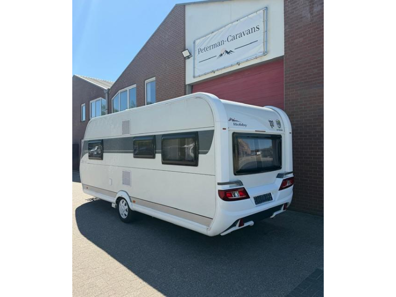 Hobby De Luxe 540 UL Incl. Mover en Voortent 