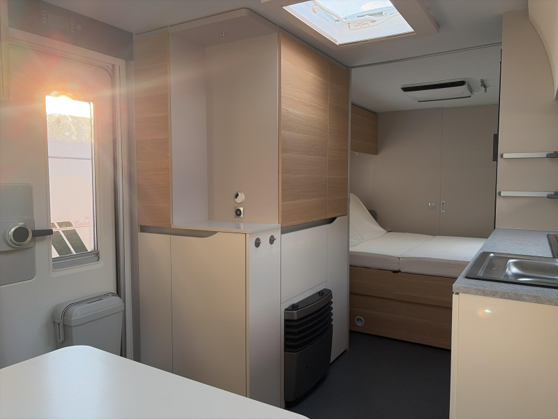 Adria Adora 613 UL Mover/Airco/Vloerverw.  foto: 11