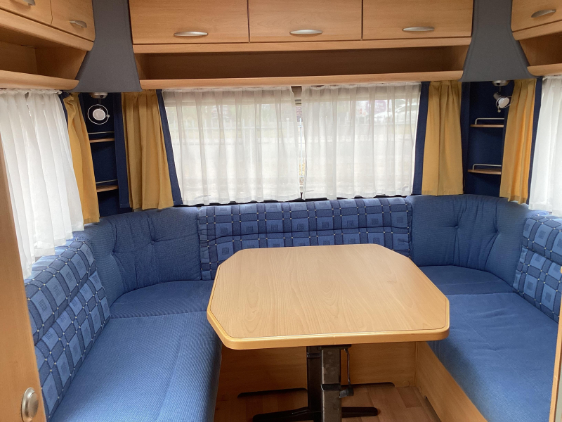 Knaus Sudwind 450 TUF voortent 
