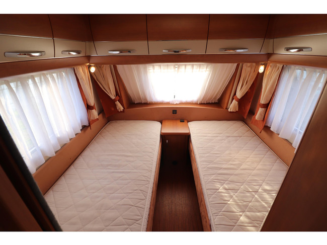 Hobby Excellent 495 UL Mover / Thule Luifel foto: 15