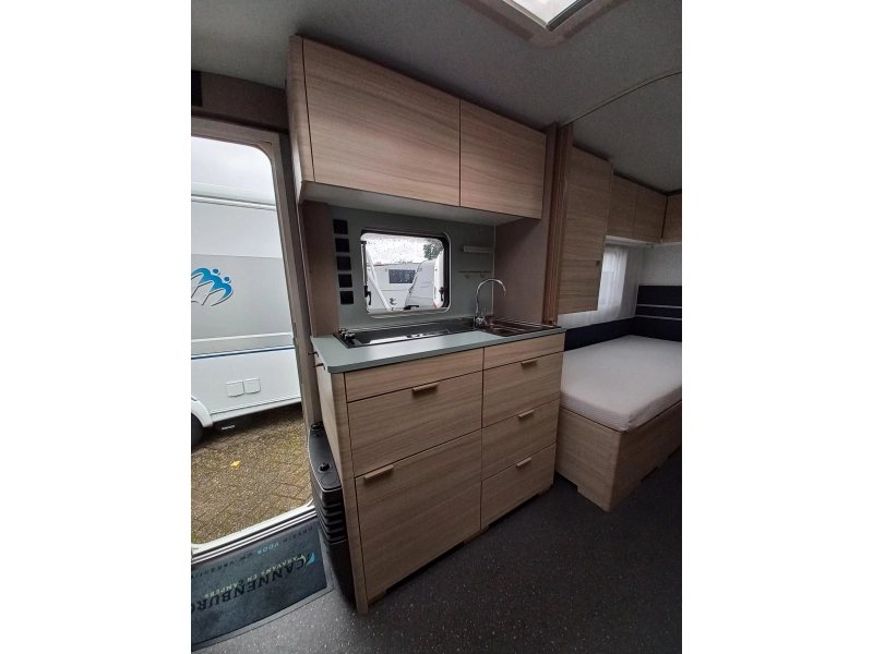Adria Altea 502 UL mover-Unico-GFK-fiets-etc  foto: 10