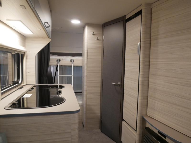 Dethleffs C'Joy 480 QLK mover en luifel cadeau  foto: 7