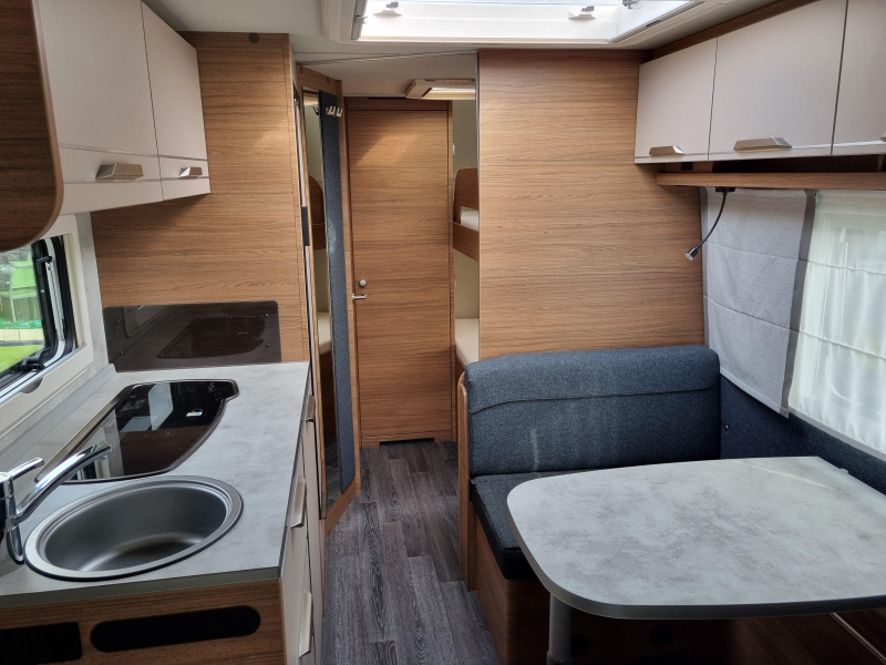 Knaus Sport 500 KD - Stapelbed - Airco 