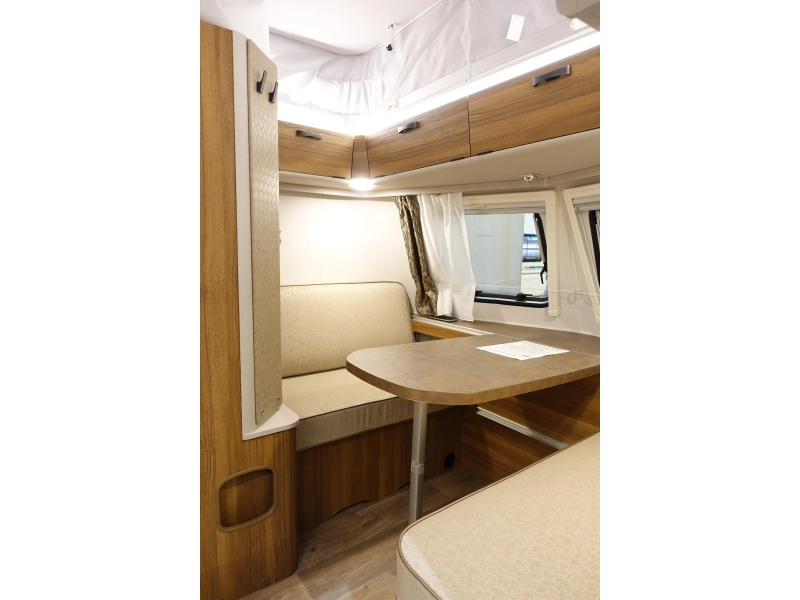 Eriba Touring 530 super compleet af fabriek 