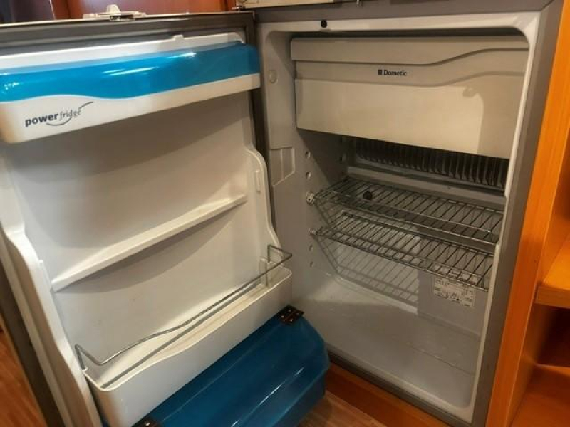 Eriba Living Pulse 440 mover, luifel  foto: 5