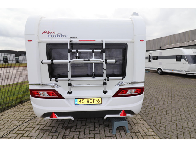 Hobby Excellent 495 UL Enkel bed/ Thule luifel