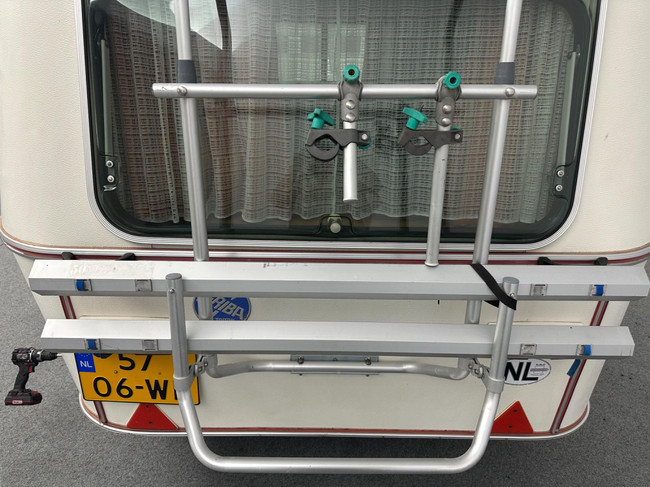 Eriba Touring Triton 410 foto: 12