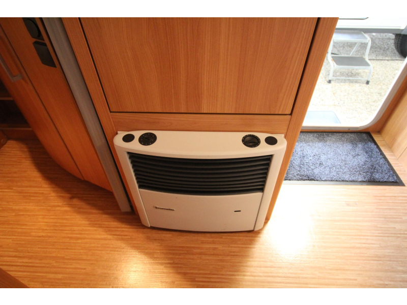 Knaus Sport 450 FU Rondzit, Voortent,  foto: 18