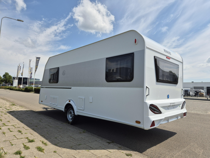 Knaus Sport 500 EU Cassetteluifel 