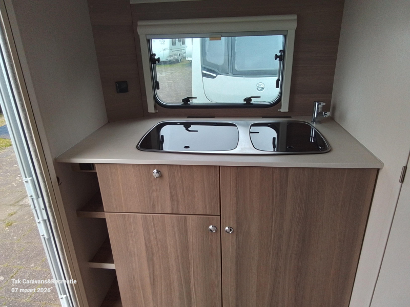Dethleffs C'Joy 420 QSH Compleet met dwars bed 