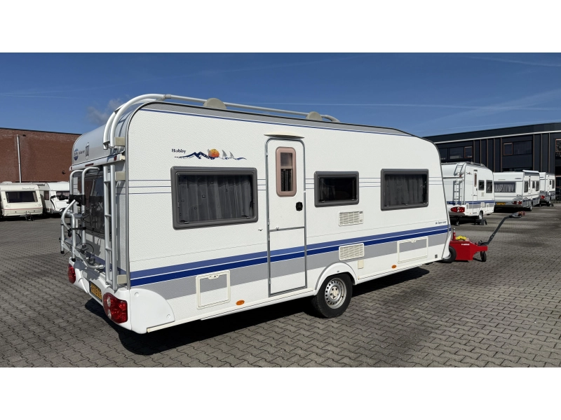 Hobby De luxe Easy 495 UL enkele bedden rondzit  foto: 12