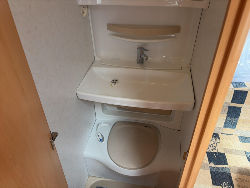 Hobby De Luxe 400 SF Mover/Voortent/Fietsdr. 