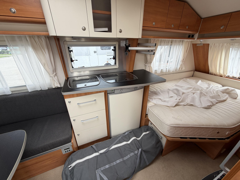 Kip Isa White 41 TDB mover / voortent Fortex  foto: 5