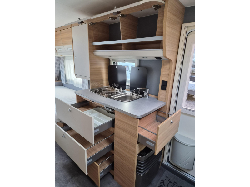 Dethleffs Camper Avantgarde 460 EL Enkele bedden - Mover  foto: 7