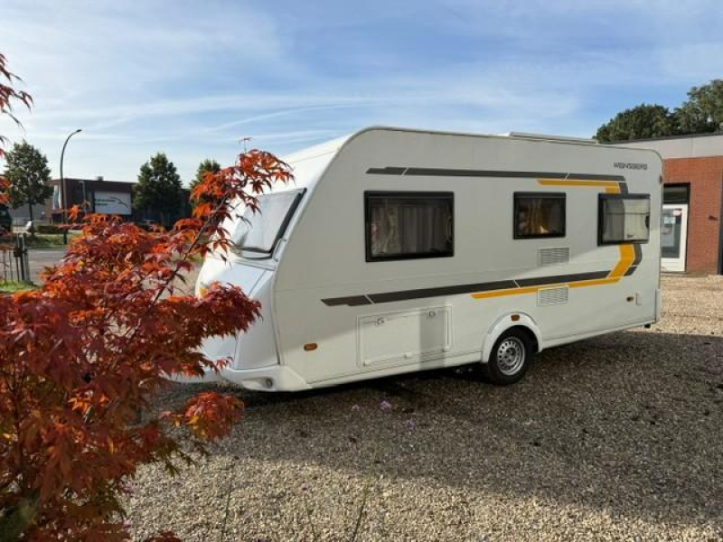 Weinsberg CaraTwo 450 FU mover voortent fransbed 
