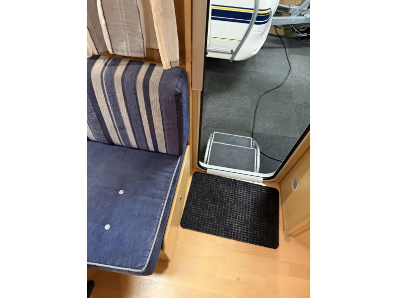 Dethleffs Camper 510 DB FRANSBED RONDZIT LUIFEL  foto: 15