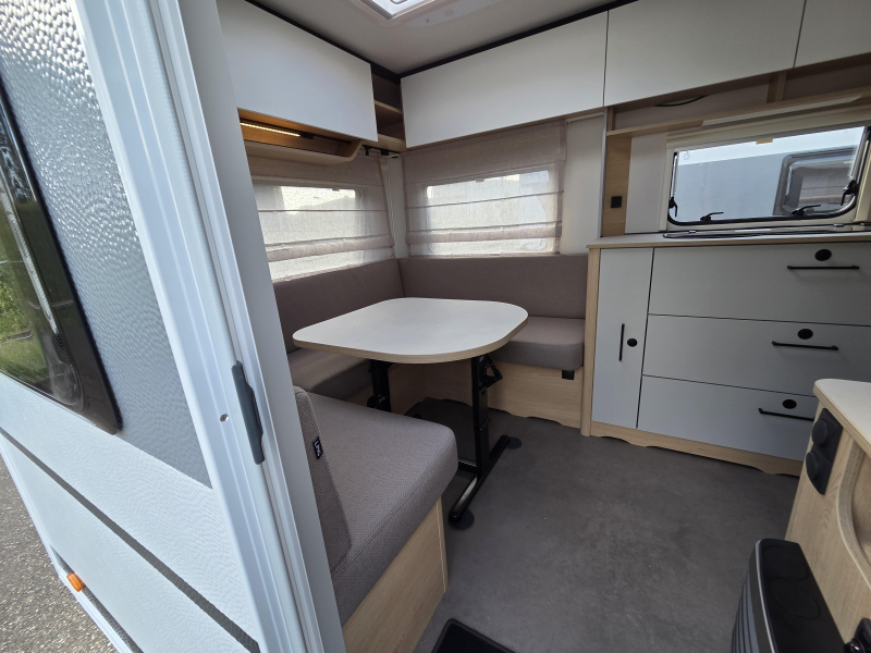 LMC Style Special 440 D fransbed - mover - luxe  foto: 7