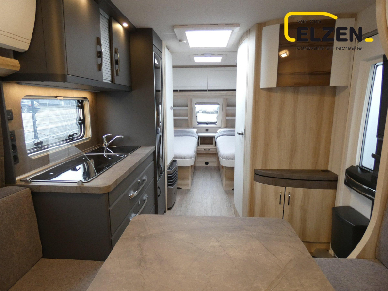 Hobby De Luxe 540 UL White Edition Actiepakket  foto: 12