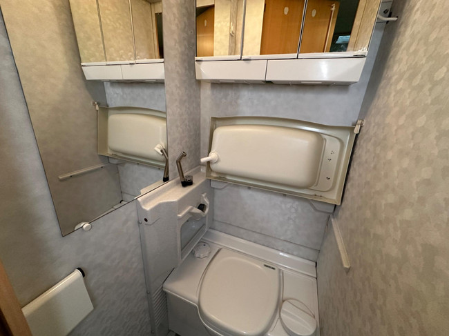 Adria Unica 390 PS foto: 16