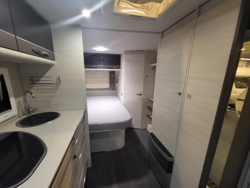 Caravelair Artica 465 mover, voortent, luifel  foto: 9