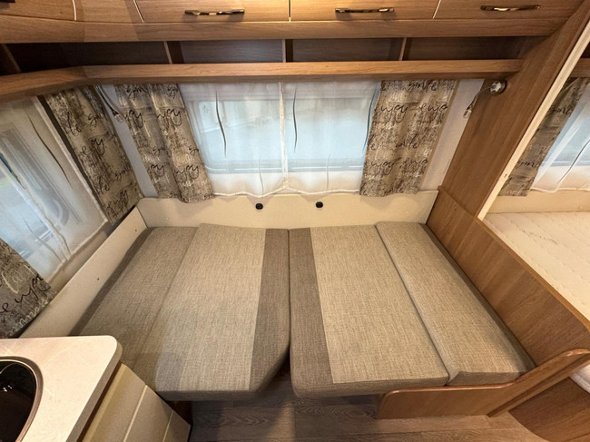 Hobby De Luxe 400 SFe foto: 5