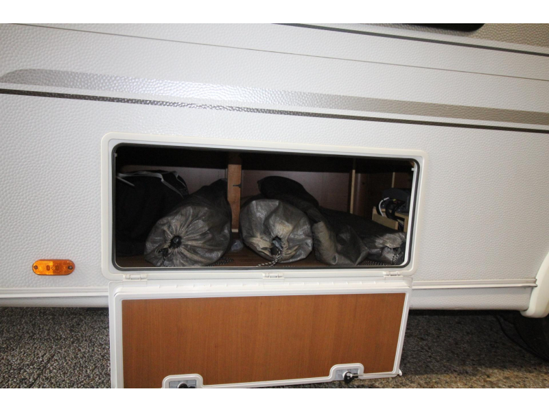 Knaus Sudwind Exclusive 500 FU Thule 6300, VT Isabella  foto: 23
