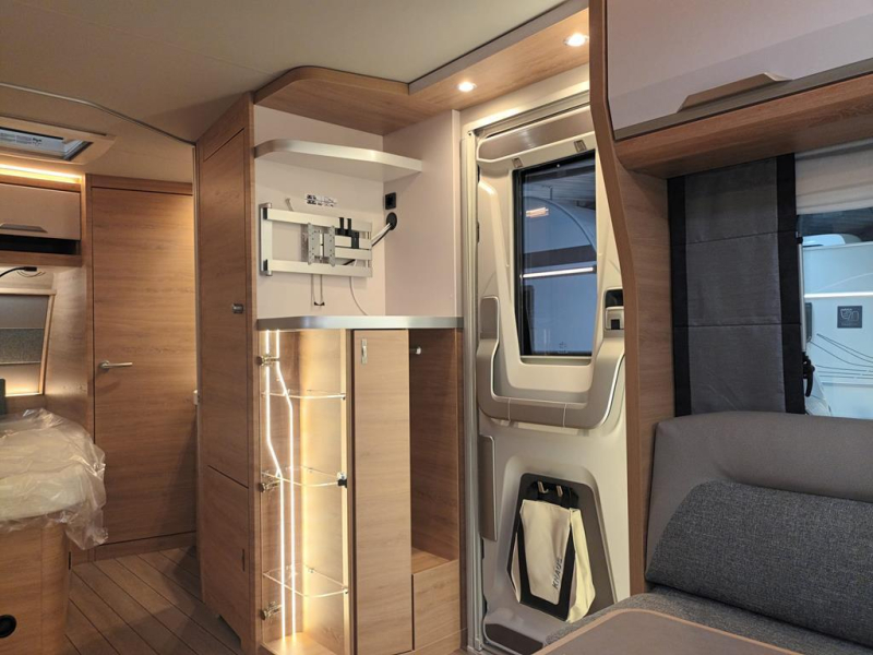 Knaus Sudwind Black Selection 500 FU  foto: 4