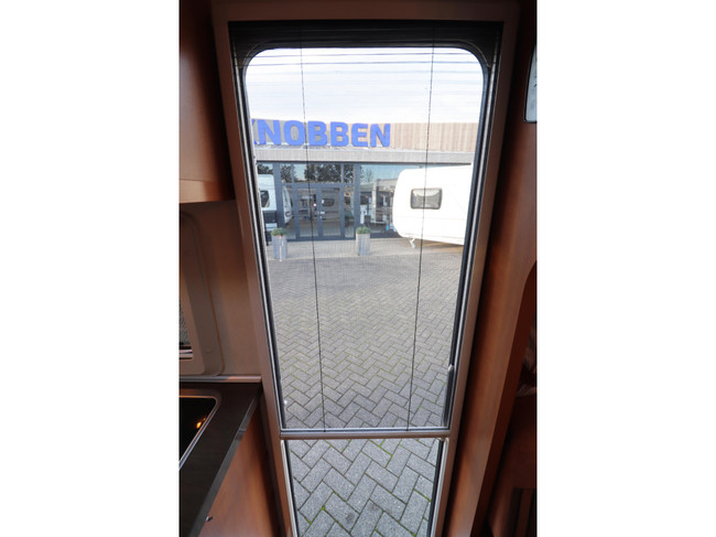 Hobby Excellent 495 UL Mover / Thule Luifel foto: 18