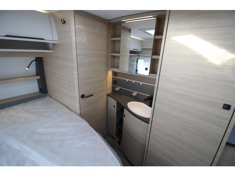 Fendt Apero Activ 390 FH Frans bed & eindkeuken!  foto: 7