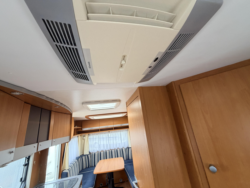 Dethleffs Camper Lifestyle 590 S Queensbed Airco tent  foto: 7