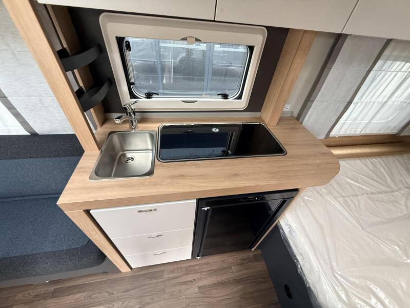 Knaus Sport 450 FU  foto: 7